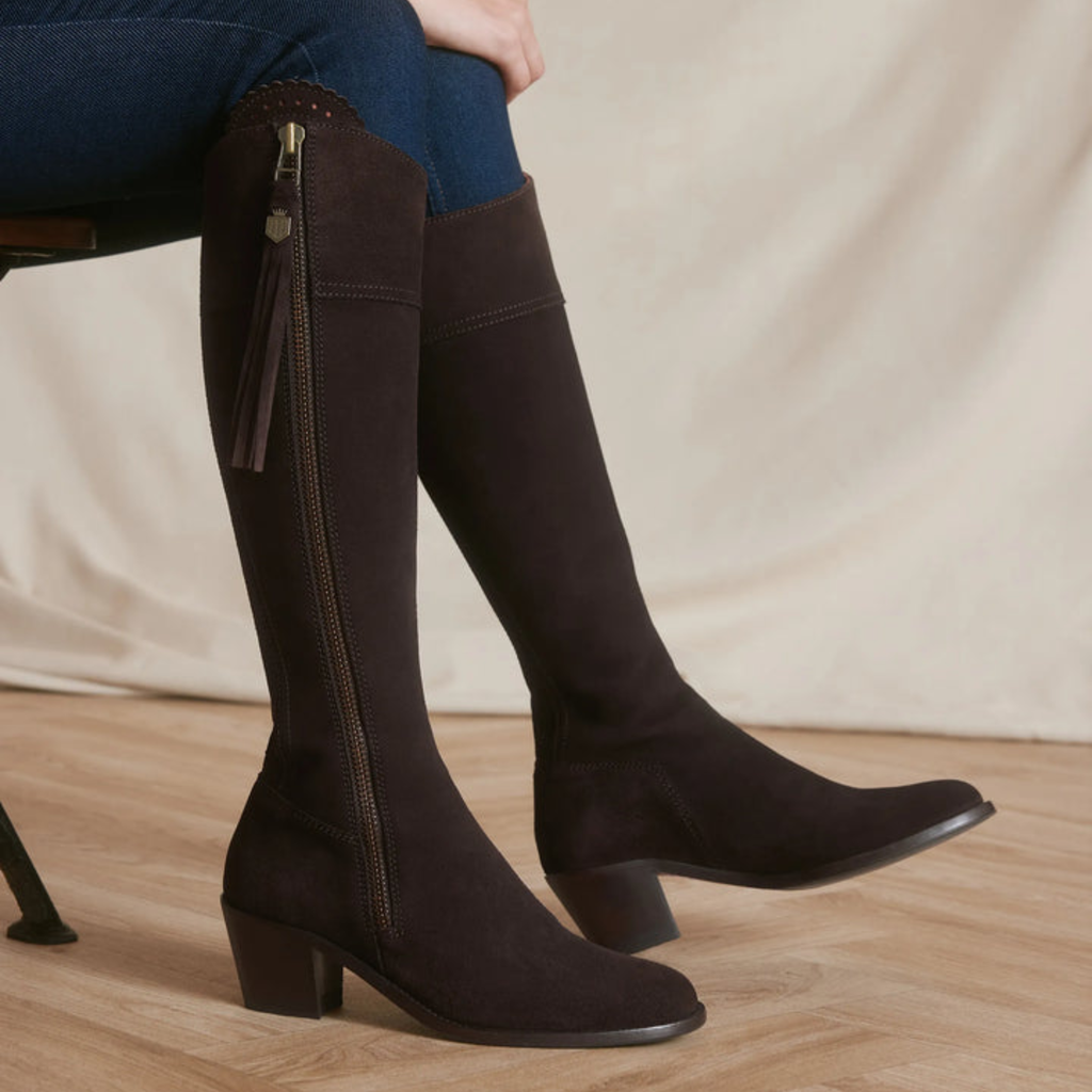 Fairfax & Favor Ladies Heeled Regina - Chocolate Suede
