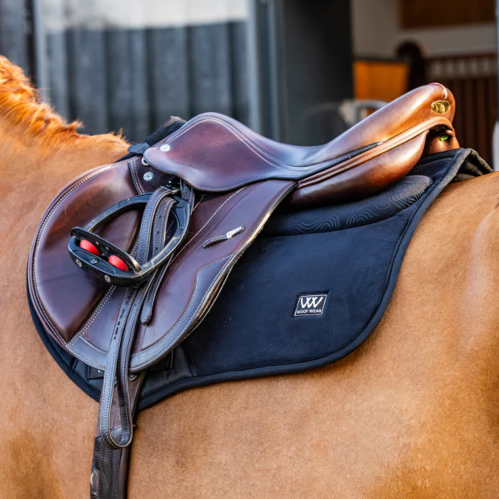 Woof Wear Elite Comfort Plus Close Contact Saddle Pad  - Black