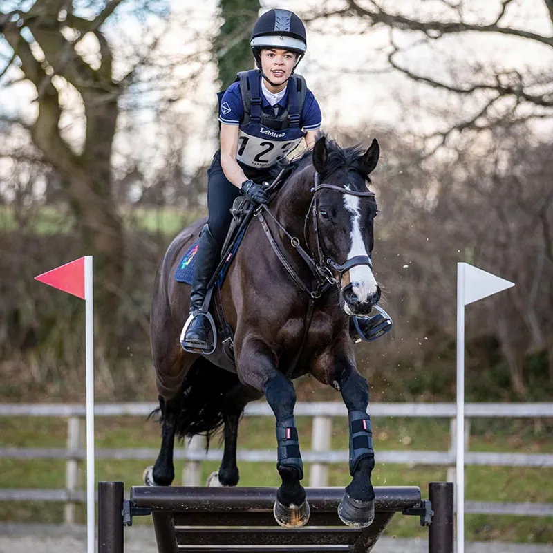 Charles Owen 4 Star Jockey Skull - Silver-3