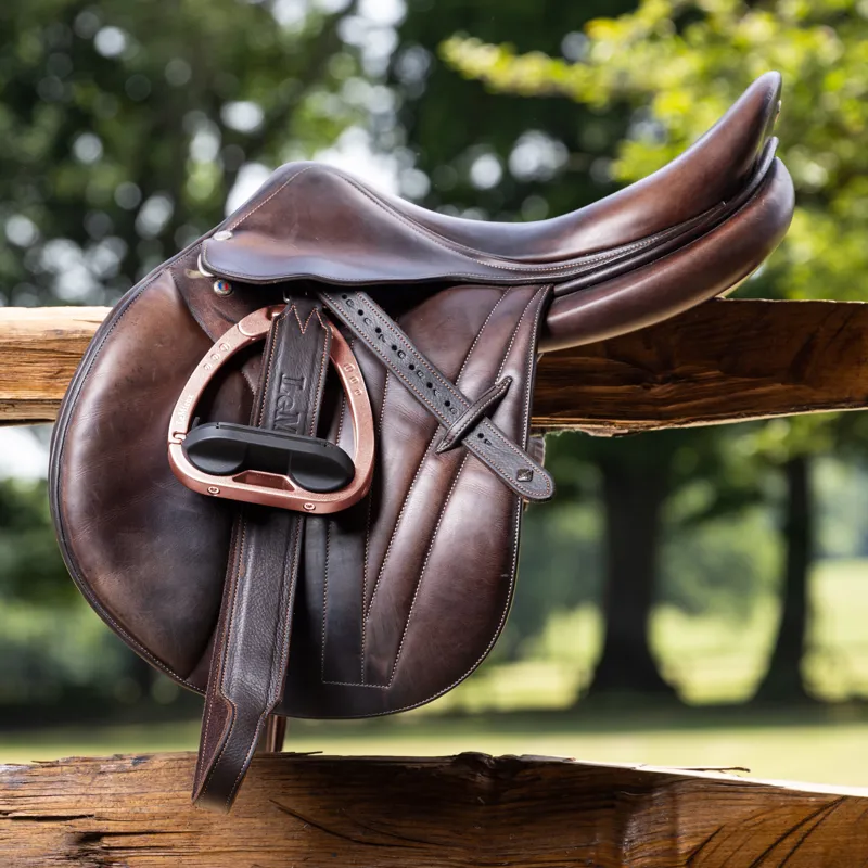 LeMieux Vector Balance Stirrups - Rose Gold-5