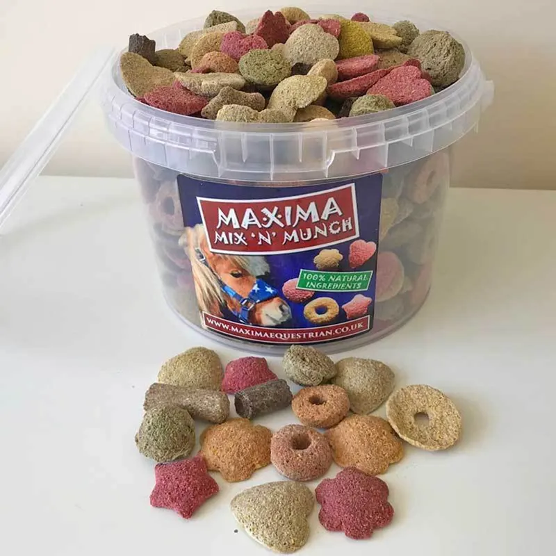 Maxima Mix 'N' Munch Selection Bucket