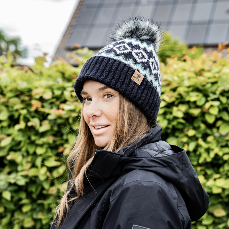 Ariat Ladies Bristol Beanie - Black-2