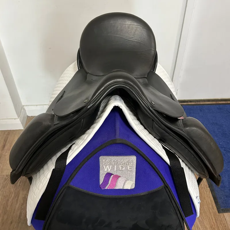 Barnsby Dressage Saddle - Used-4