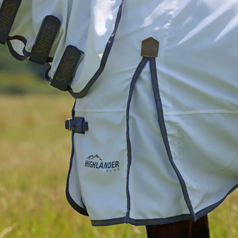 Highlander Plus Sweet-itch Combo Rug - White/Air Force-2