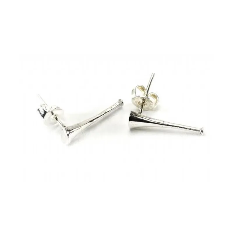 Hiho Silver Hunting Horn Earrings