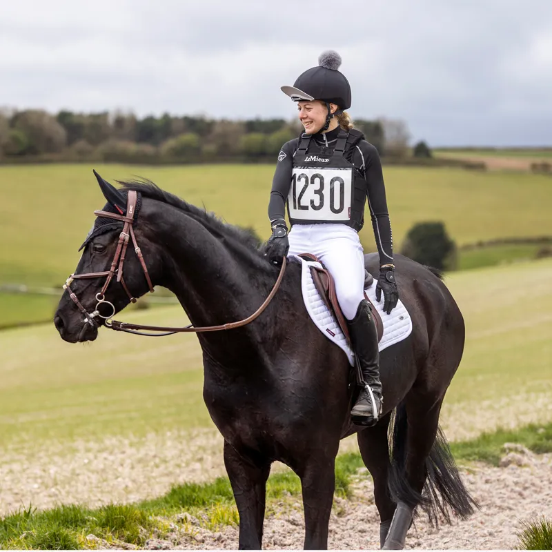 LeMieux 3D Mesh Self-Cool Eurojump Square - White-9