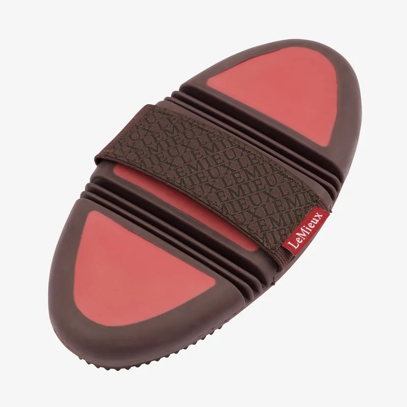 LeMieux Flexi Curry Comb - Cranberry