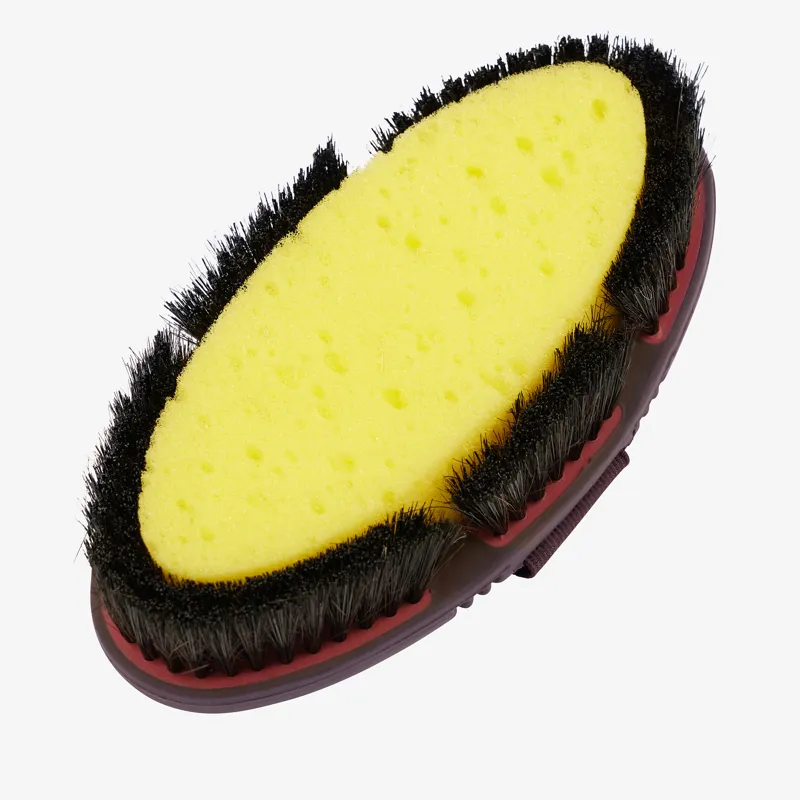 LeMieux Flexi Sponge Brush - Cranberry-1