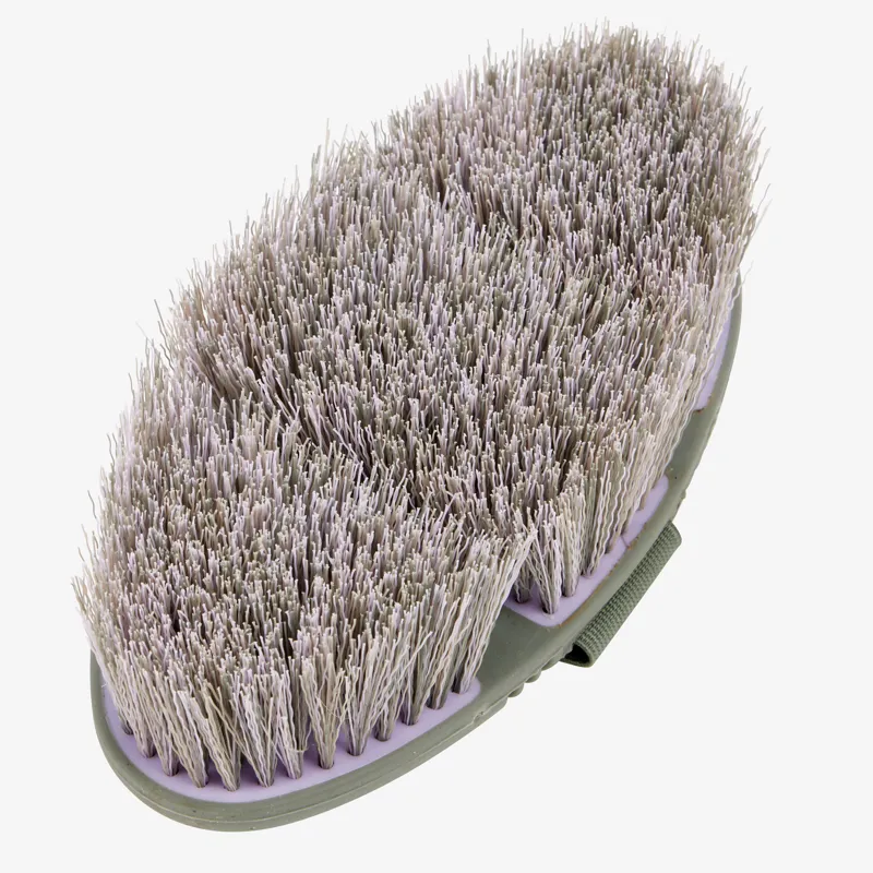 LeMieux Flexi Flicky Brush - Lilac-1