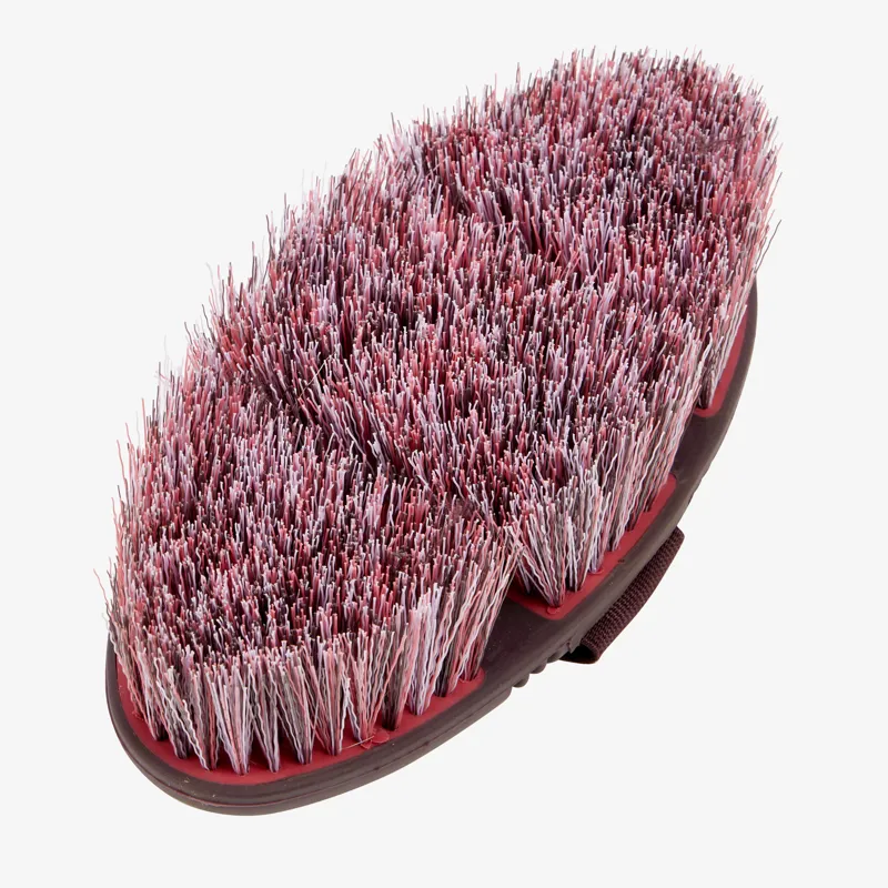 LeMieux Flexi Flicky Brush - Cranberry-1