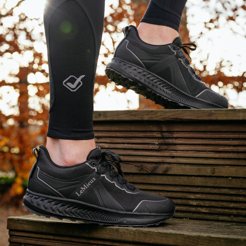 LeMieux Mens Trax Viva Waterproof Trainer - Black-10