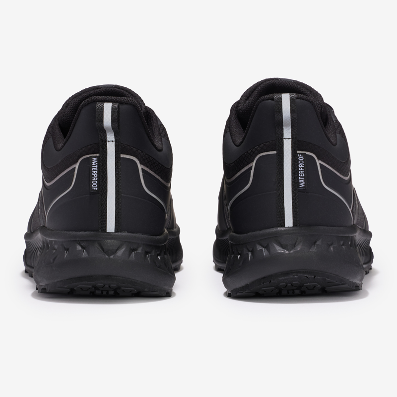 LeMieux Mens Trax Viva Waterproof Trainer - Black-4