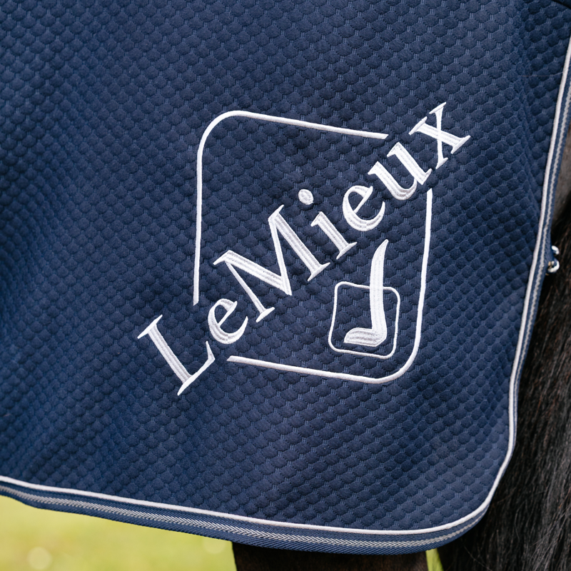 LeMieux Kudos Bamboo Cooler - Navy-3