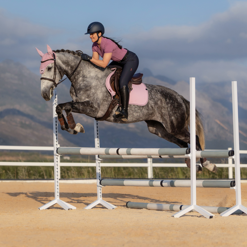 LeMieux Essence Close Contact Square - Fondant-2