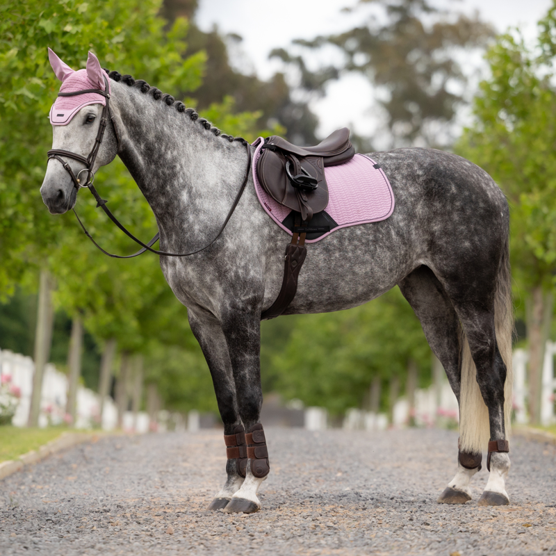 LeMieux Essence Close Contact Square - Fondant-4