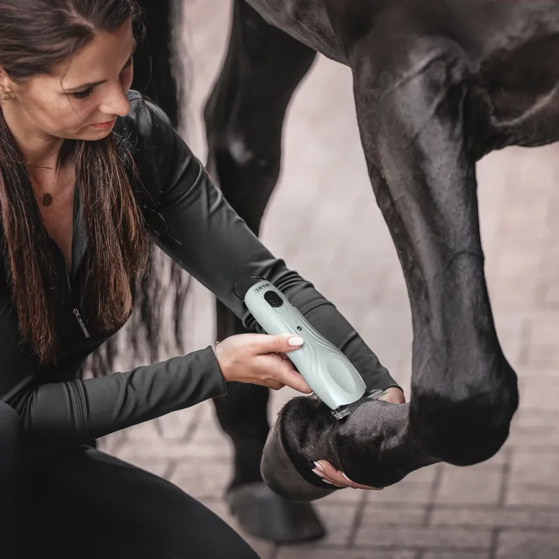 Wahl KMC+ Equine Clipper-3