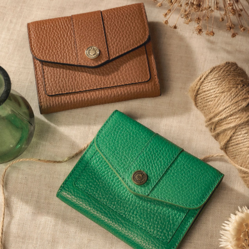 Fairfax and Favor Langford Button Purse - Clover Green Leather-4