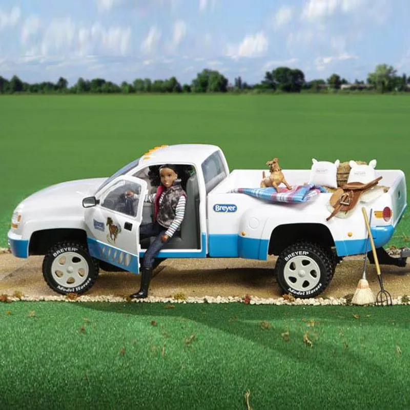 Breyer Traditional Dually Truck
