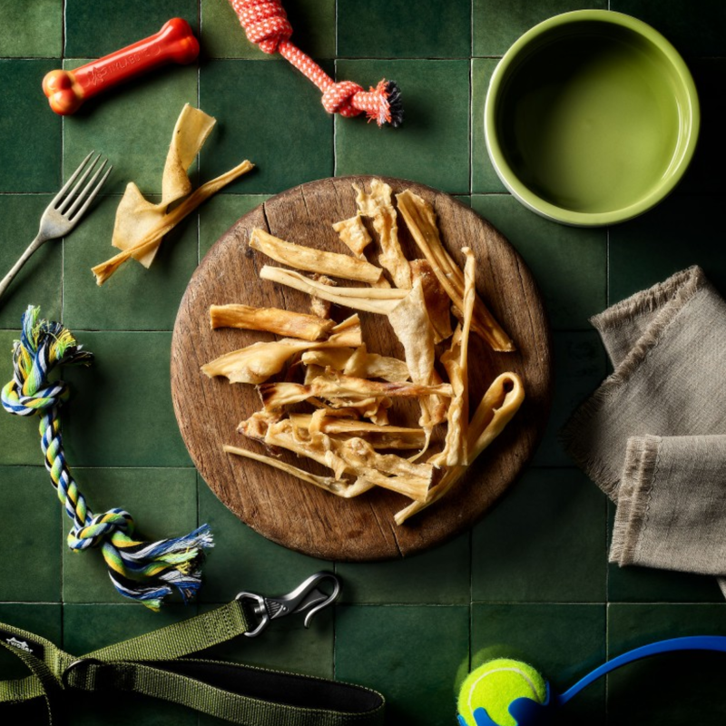 Cotswold Raw Lamb Headskin - 150g-2