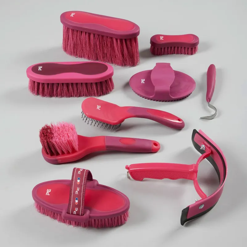 Premier Equine Soft Touch Grooming Kit Set - Wine
